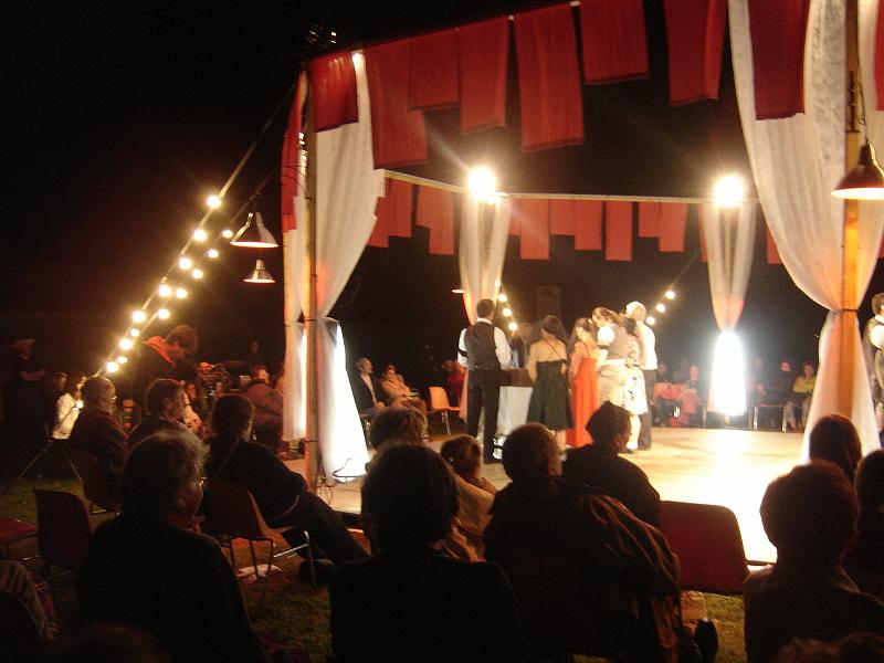29 juin Spectacle l'Enorme clos Laperouse (014).jpg